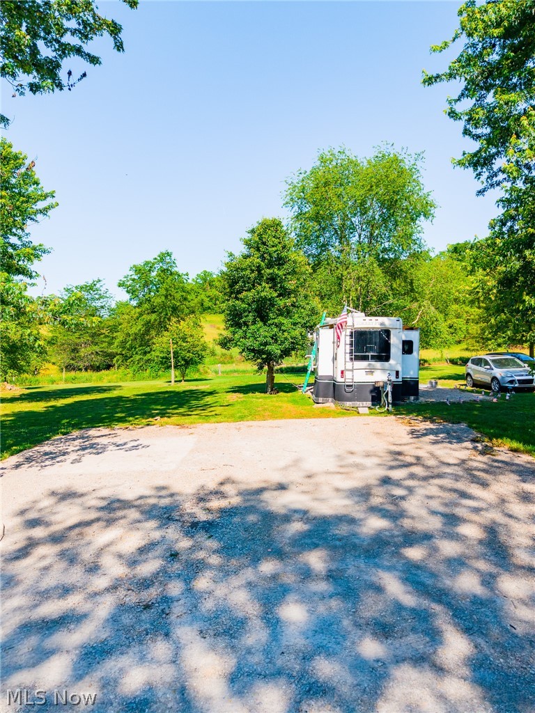 37850 Cadiz Dennison Road Cadiz OH 43907