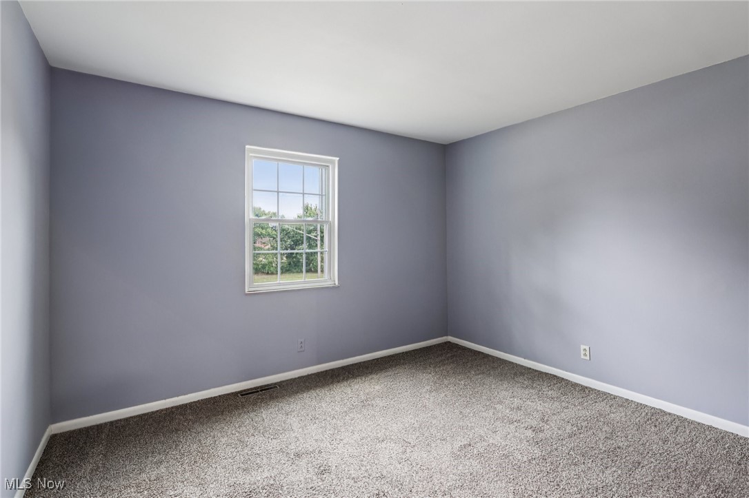 1500-1525 Stewart Circle NW Warren OH 44485