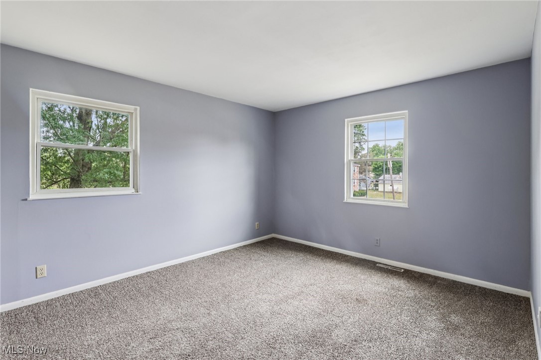 1500-1525 Stewart Circle NW Warren OH 44485