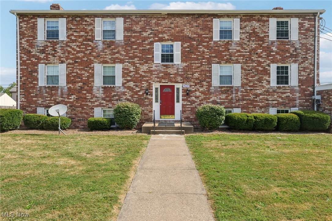 1500-1525 Stewart Circle NW Warren OH 44485