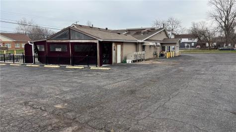 41573 N Ridge Road Elyria OH 44035