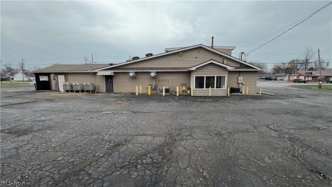 41573 N Ridge Road Elyria OH 44035