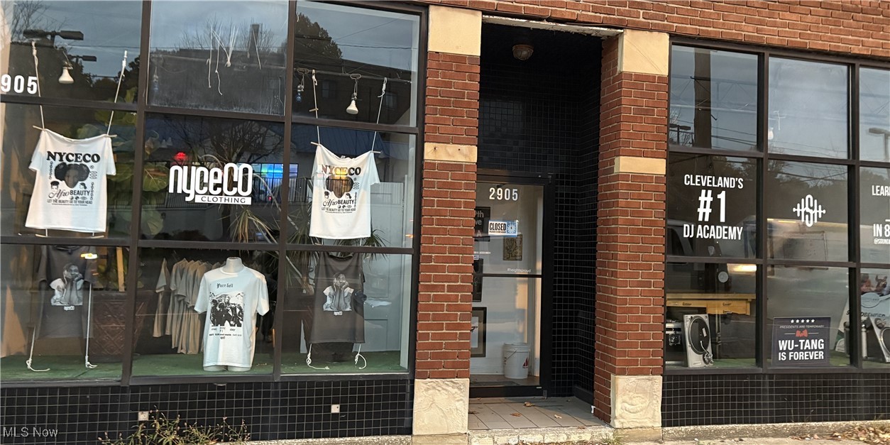 2903 Mayfield Road Cleveland Heights OH 44118