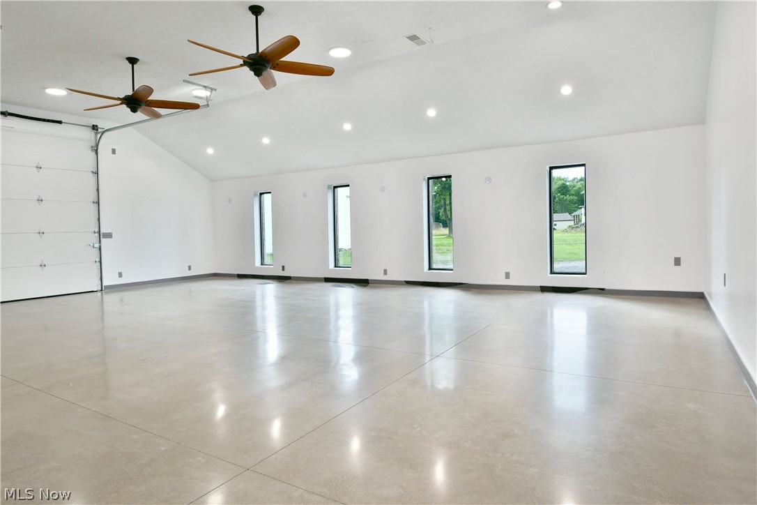 3019 Parkman Road NW Warren OH 44481