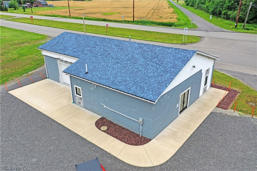 3019 Parkman Road NW Warren OH 44481