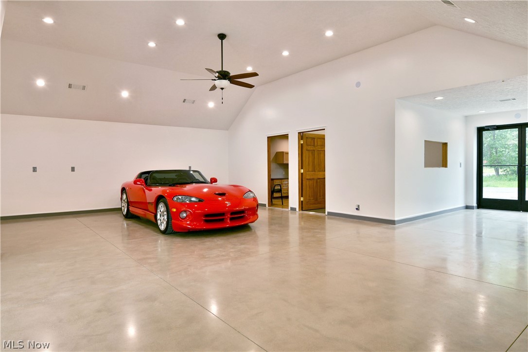 3019 Parkman Road NW Warren OH 44481