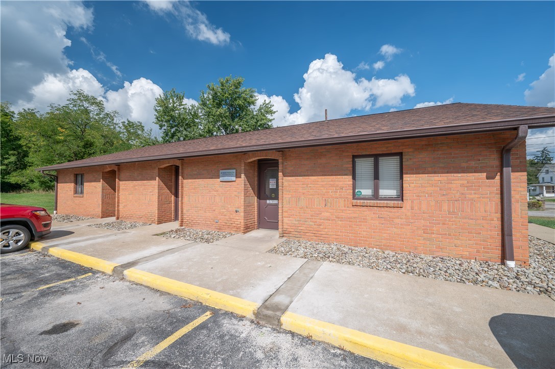 1360 N Main Street Mineral Ridge OH 44440