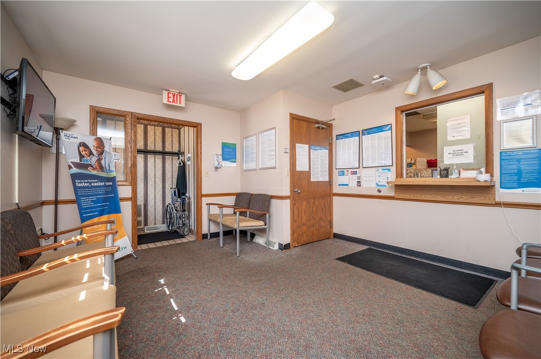 1360 N Main Street Mineral Ridge OH 44440