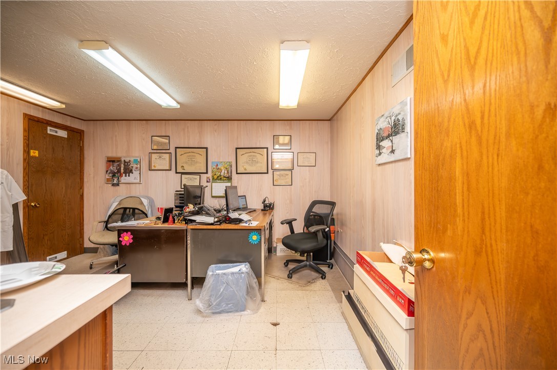 1360 N Main Street Mineral Ridge OH 44440