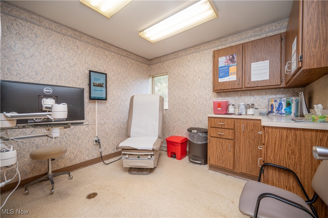 1360 N Main Street Mineral Ridge OH 44440