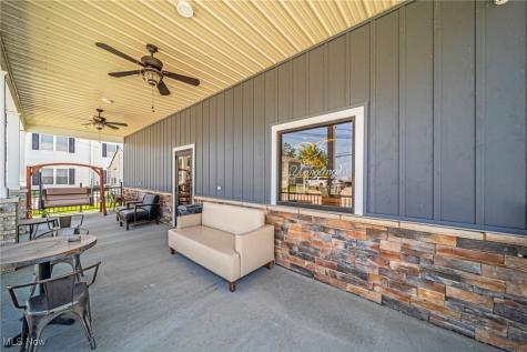 5125 Lake Road E Geneva OH 44041