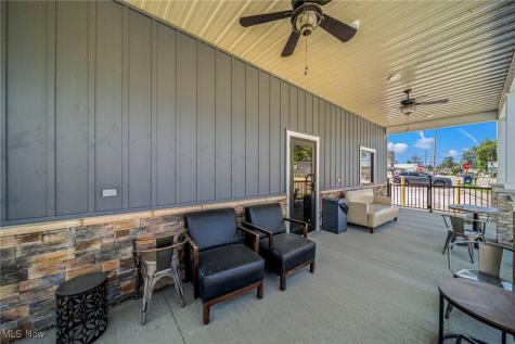 5125 Lake Road E Geneva OH 44041