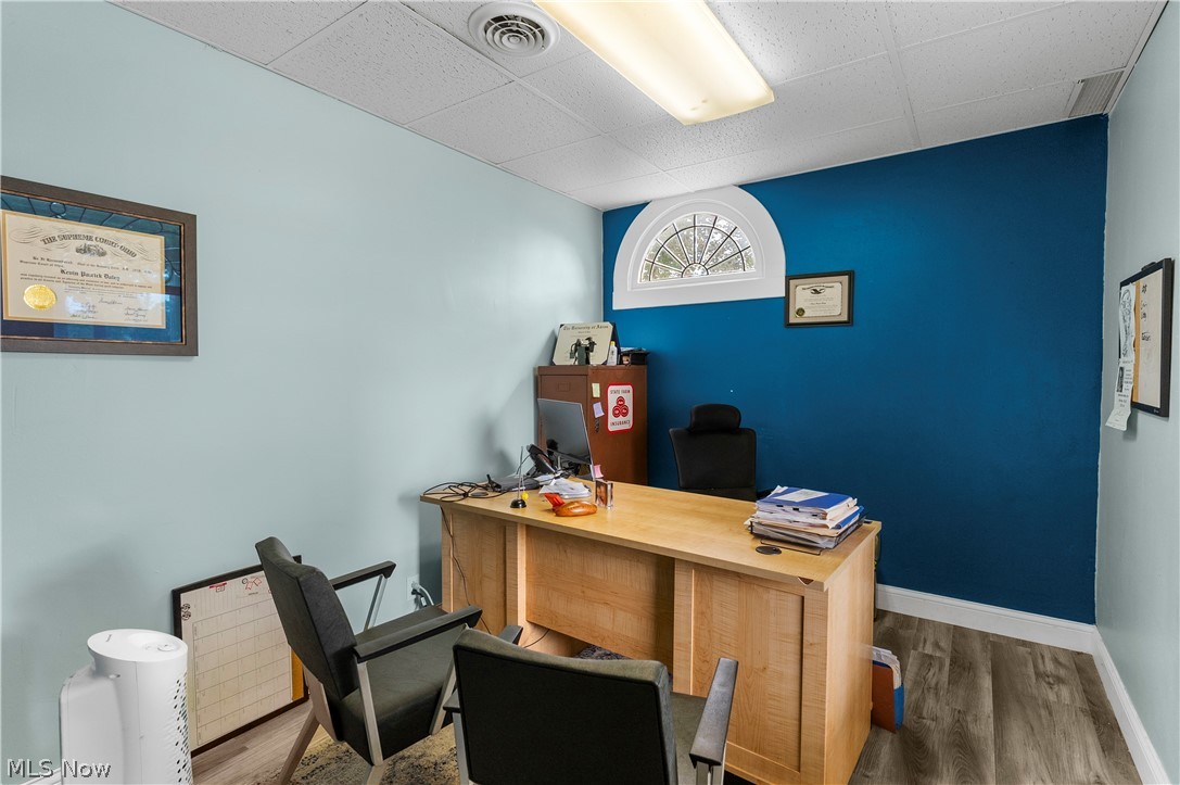 1451 E Market Street Warren OH 44483