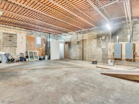 1445 Massillon Road Akron OH 44306