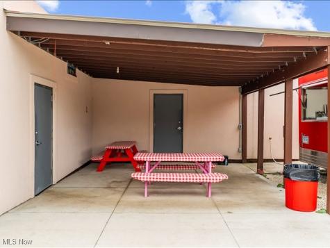 1445 Massillon Road Akron OH 44306