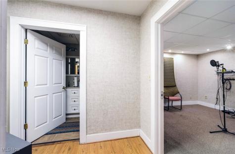 6178 Youngstown Hubbard Road Hubbard OH 44425