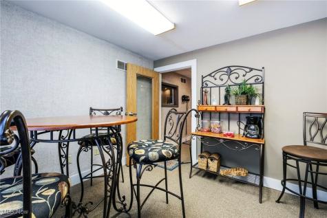 6178 Youngstown Hubbard Road Hubbard OH 44425