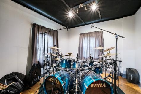 6178 Youngstown Hubbard Road Hubbard OH 44425