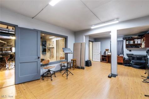 6178 Youngstown Hubbard Road Hubbard OH 44425