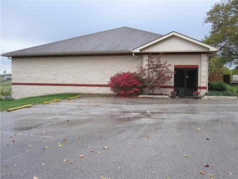 95 16th Street SW Barberton OH 44203