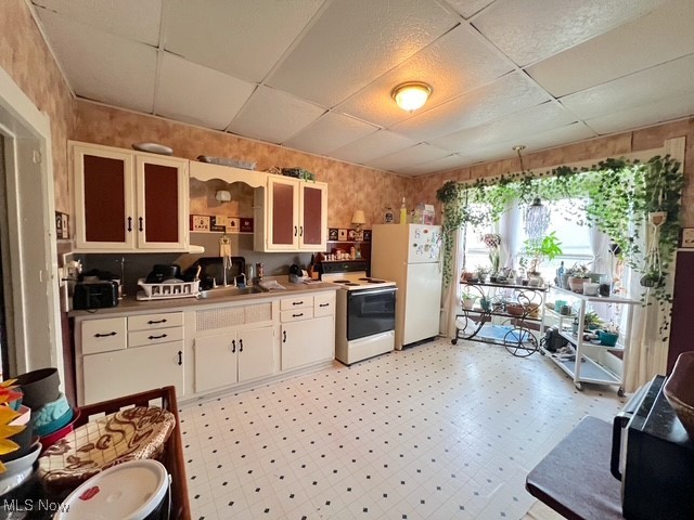 216 Main Street Bowerston OH 44695