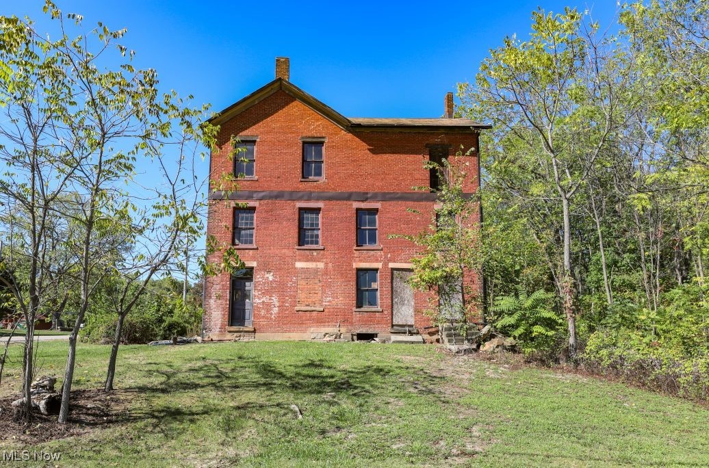 9401 Tallmadge Road Diamond OH 44412