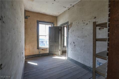 9401 Tallmadge Road Diamond OH 44412