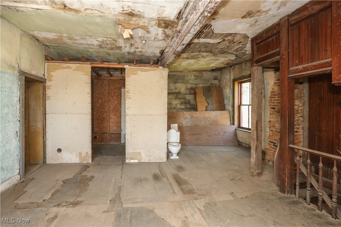 9401 Tallmadge Road Diamond OH 44412