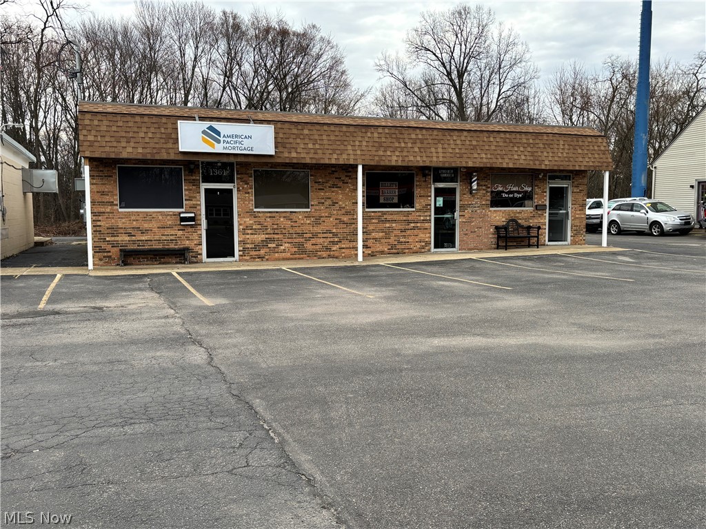 1305-1363 S Raccoon Road Youngstown OH 44515