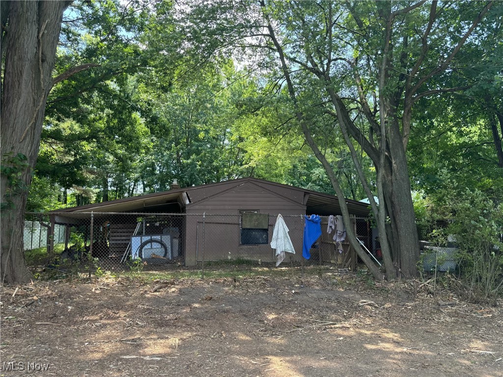 235 E Western Reserve Road Poland OH 44514