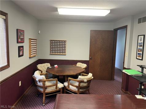 4222 State Route 43 Kent OH 44240