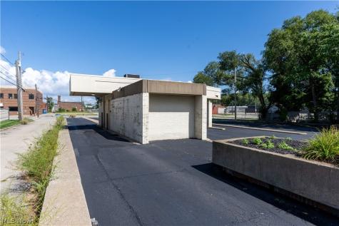 115 E 21st Street Lorain OH 44052