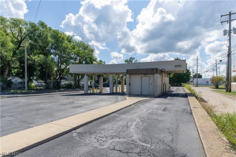 115 E 21st Street Lorain OH 44052