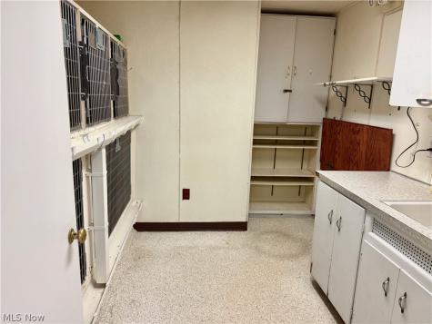 1107 Lincoln Way E Massillon OH 44646