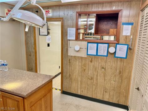 1107 Lincoln Way E Massillon OH 44646