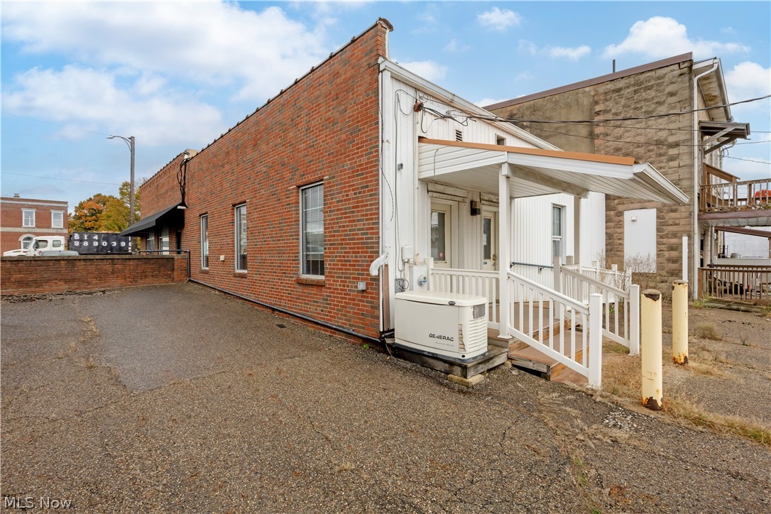 4 E Main Street Danville OH 43011
