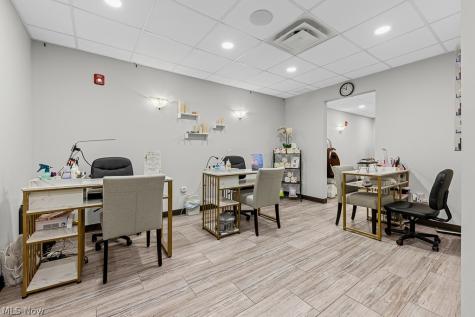 18820 Bagley Road Middleburg Heights OH 44130