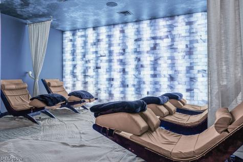 18820 Bagley Road Middleburg Heights OH 44130