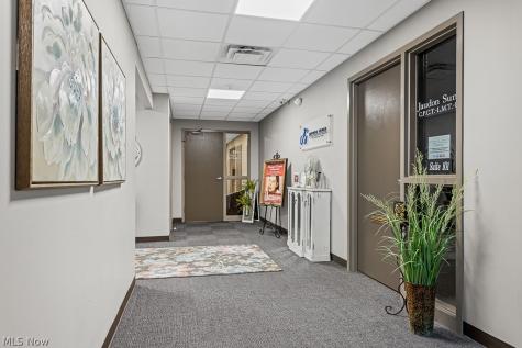 18820 Bagley Road Middleburg Heights OH 44130