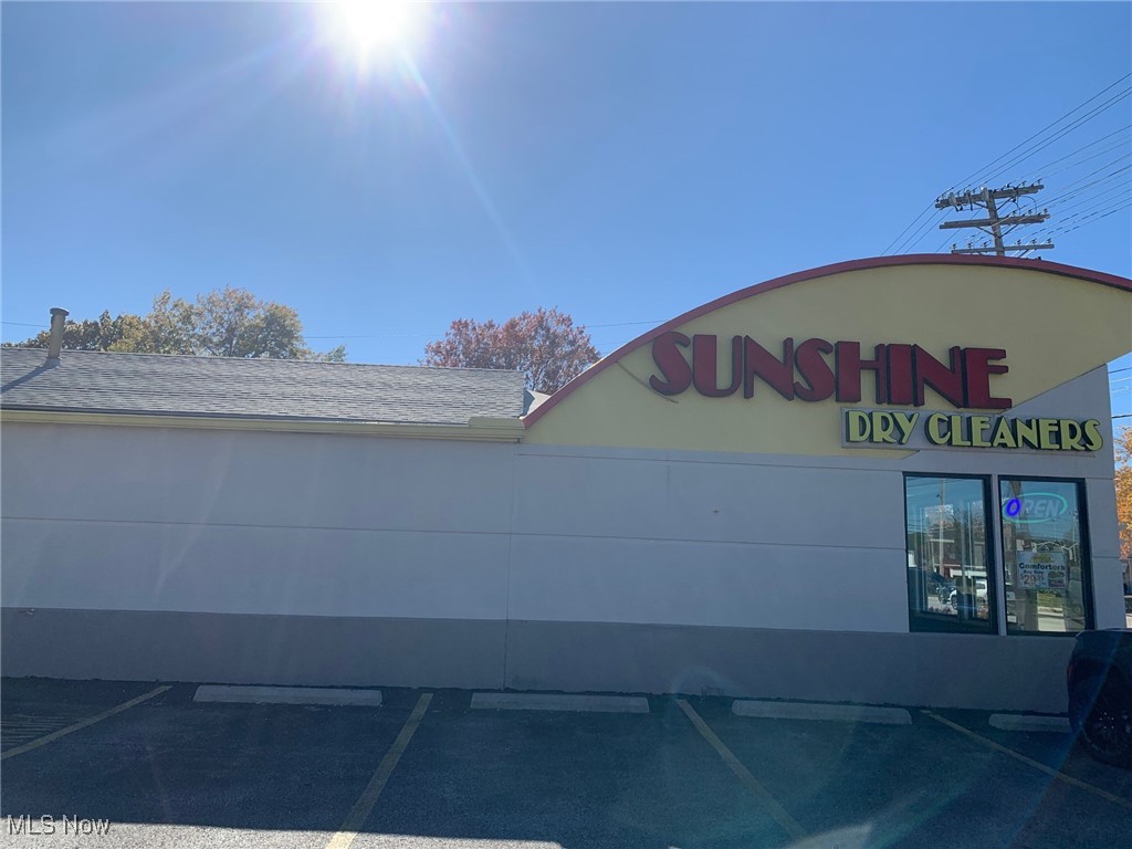 4471 Rocky River Drive Cleveland OH 44135