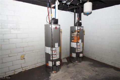 3296-3300 E 149th Street Cleveland OH 44120