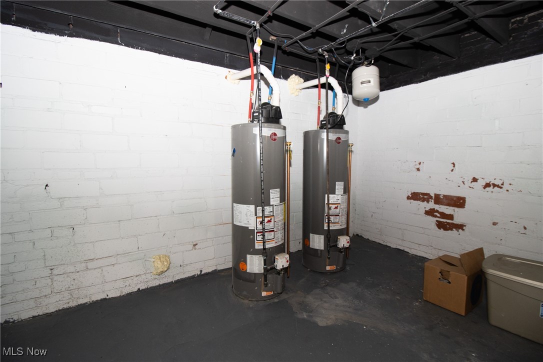 3296-3300 E 149th Street Cleveland OH 44120