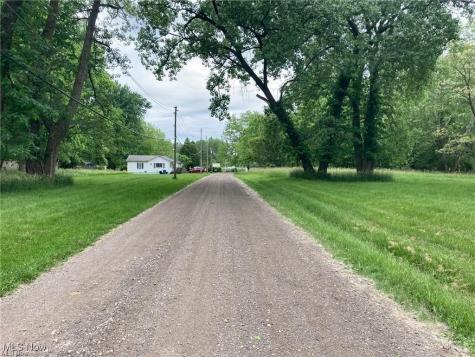 35783 Lake Shore Boulevard Eastlake OH 44095