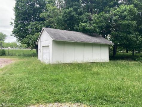 35783 Lake Shore Boulevard Eastlake OH 44095