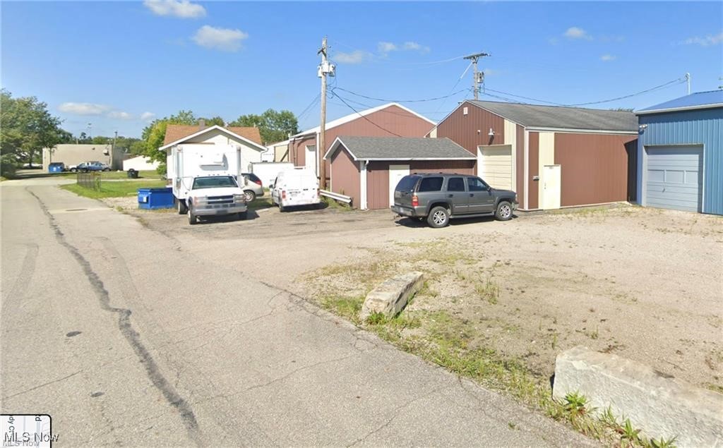 165 Kenwood Street Elyria OH 44035