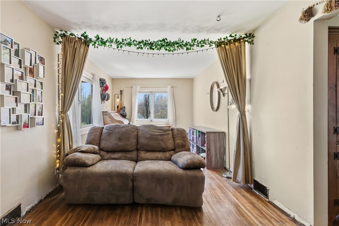 5328 Akron Cleveland Road Peninsula OH 44264