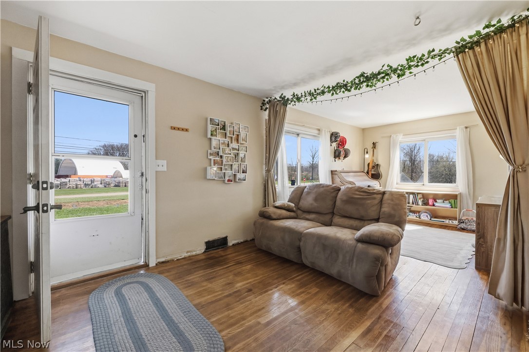 5328 Akron Cleveland Road Peninsula OH 44264