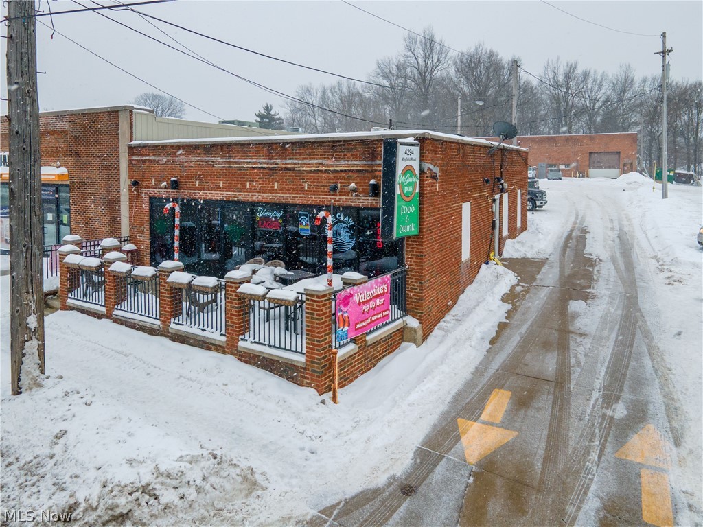 4294 Mayfield Road South Euclid OH 44121