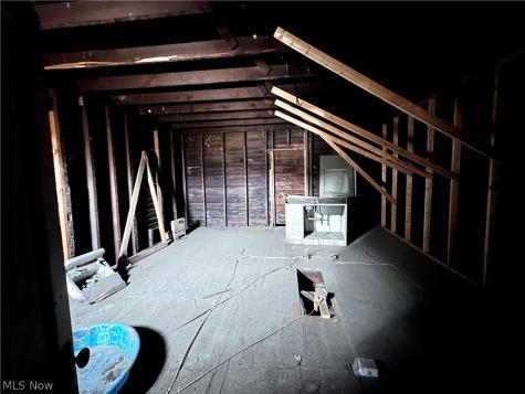 512 North Street Caldwell OH 43724