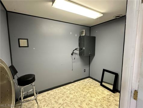 512 North Street Caldwell OH 43724